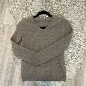 Uniqlo Cashmere Sweater
